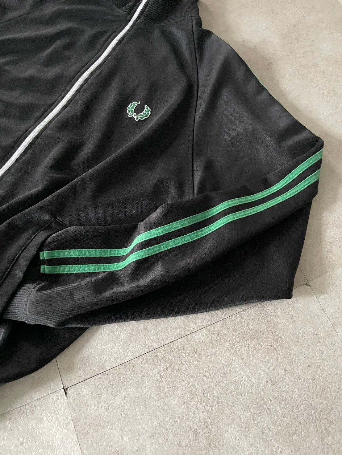 80s Fred Perry track jacket | sui & shara