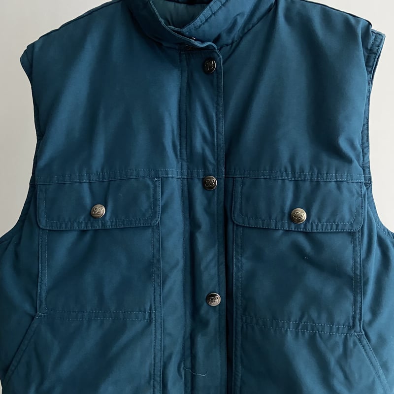 80s Eddie Bauer Goose down vest | sui & shara 80s Eddie Bauer Goose down vest | sui & shara