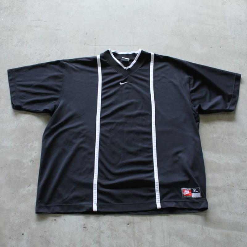 90s NIKE game shirt | sui & shara