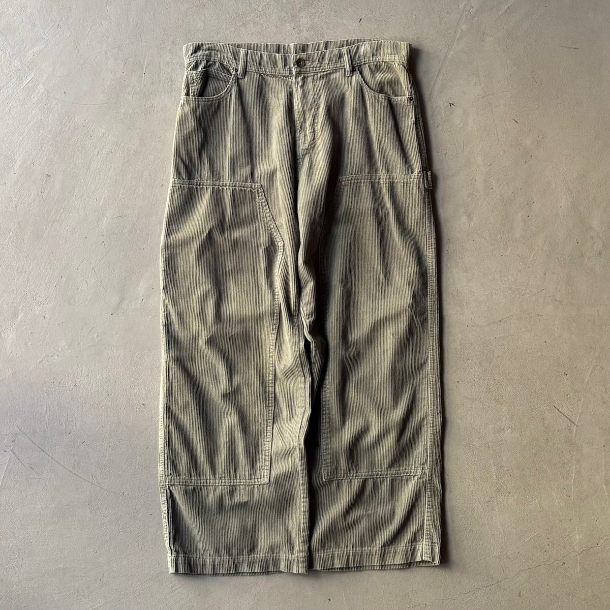 No boundaries double knee painter corduroy pan