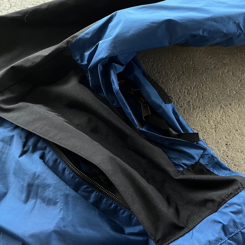 90s THE NORTH FACE GORE-TEX®️®︎Mountain light j 90s THE NORTH FACE GORE-TEX®️®︎Mountain light j