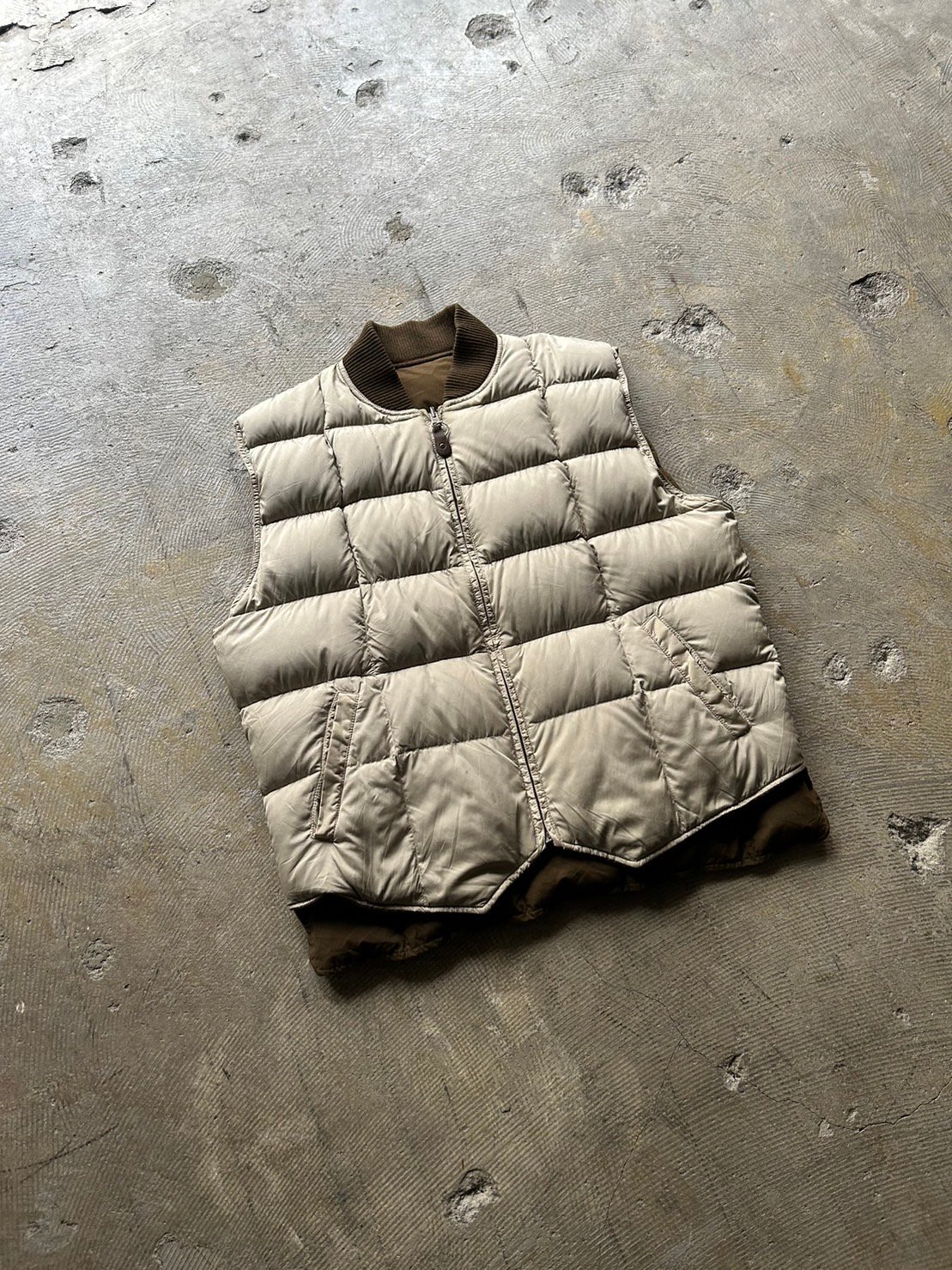 90's Eddie Bauer reversible down vest | sui & s