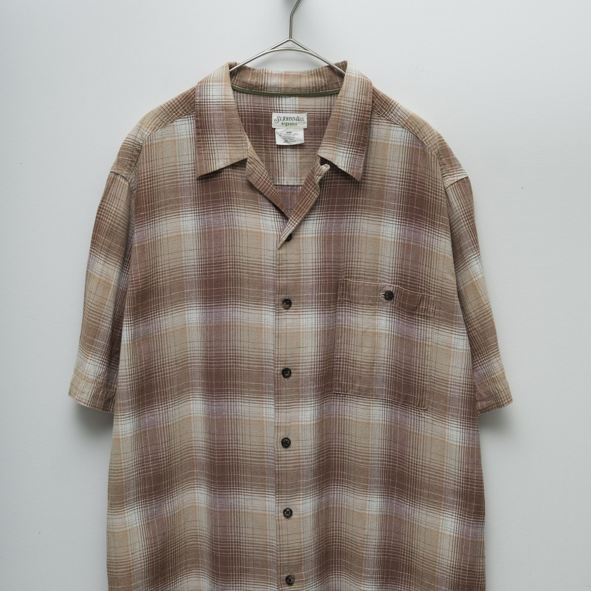 St. johns bay ombre plaid pattern S/S shirt | s