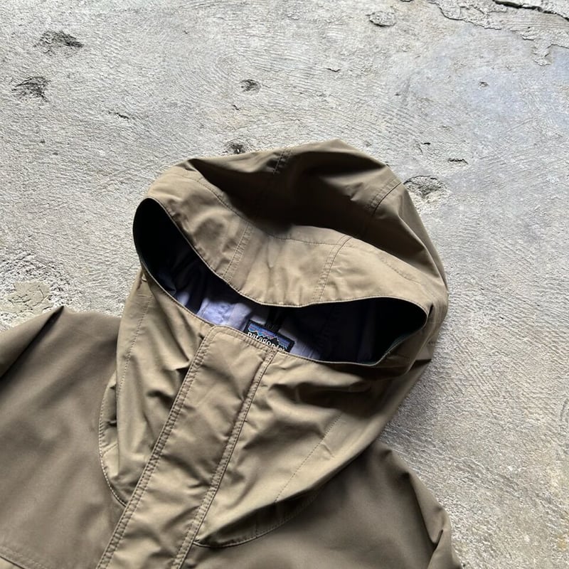 00's Patagonia torre jacket | sui & shara 00's Patagonia torre jacket | sui & shara