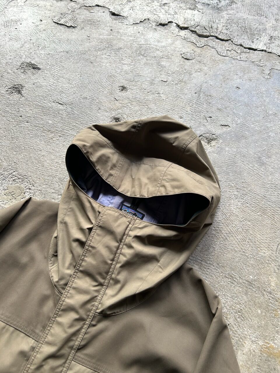 00's Patagonia torre jacket | sui & shara 00's Patagonia torre jacket | sui & shara