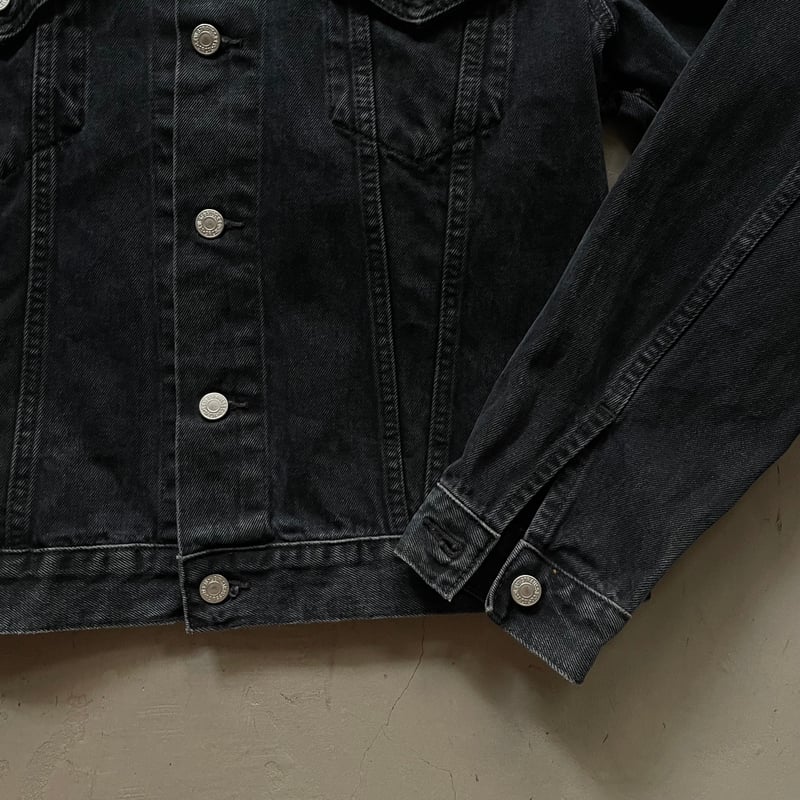 00s Euro Levi's black denim jacket ″70500 04″