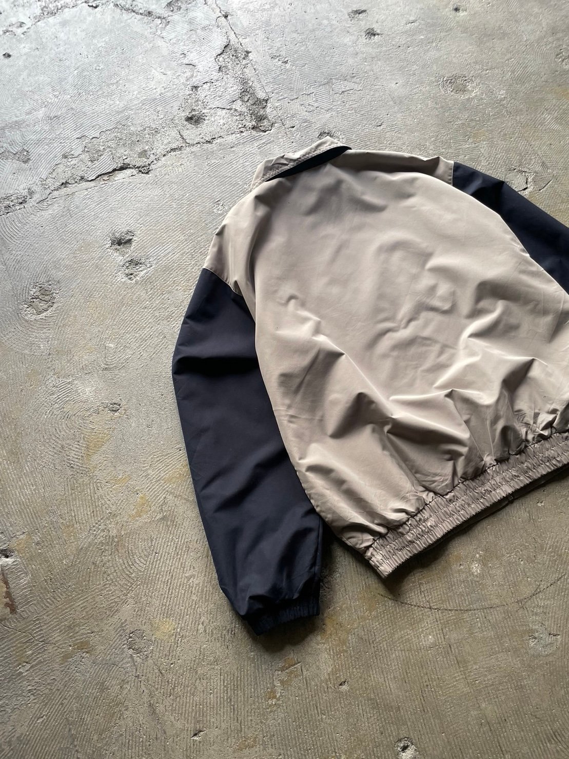 Perry Ellis “America”logo 2tone zip jacket | su