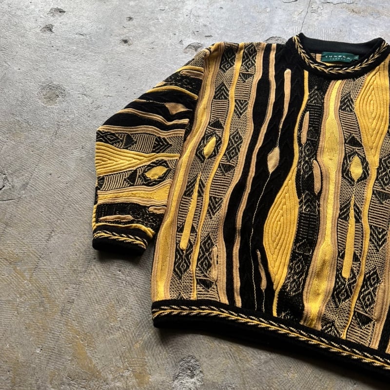 90s TUNDRA 3D knit sweater | sui & shara 90s TUNDRA 3D knit sweater | sui & shara