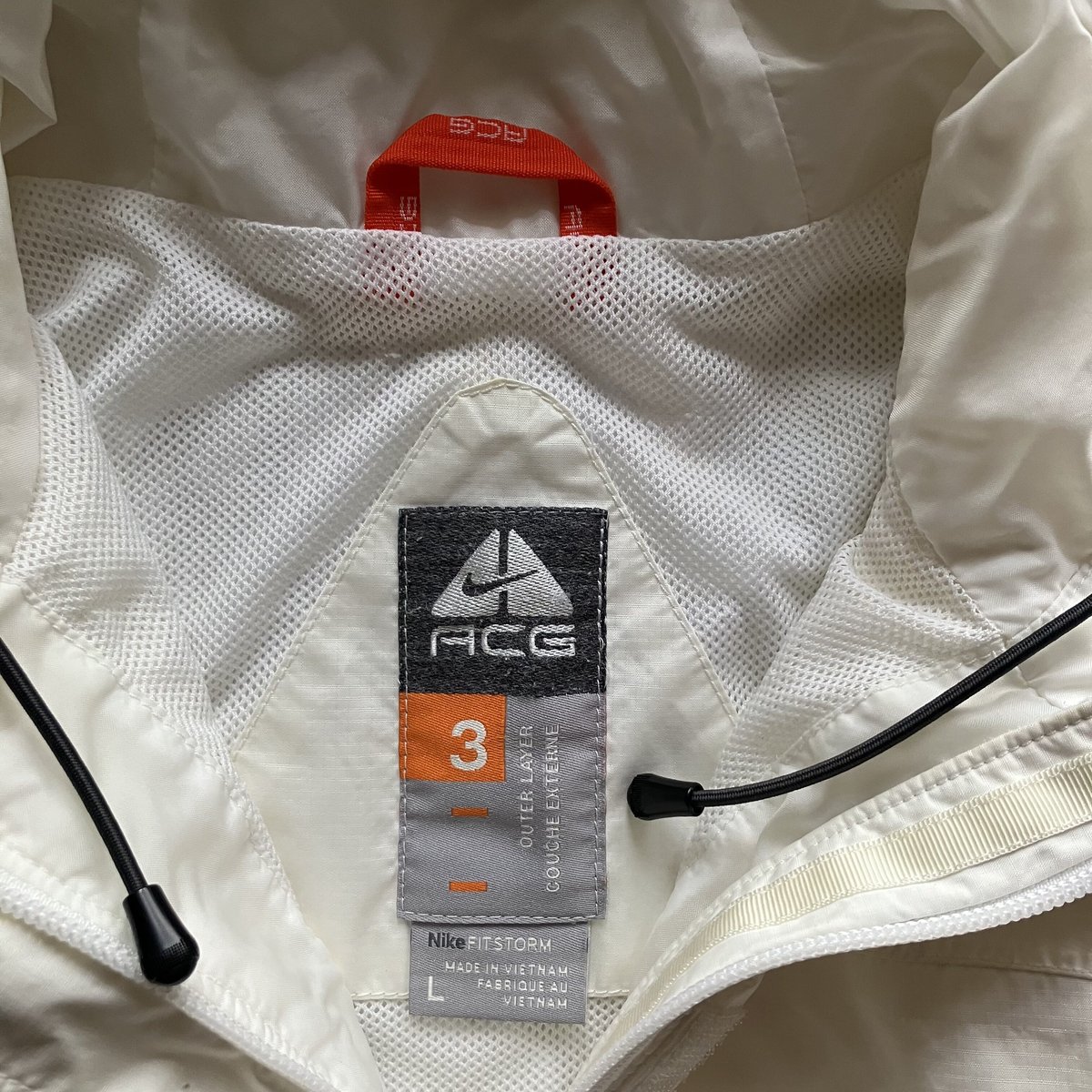 00’s NIKE ACG インサレーションジャケットアウトレイヤー3 ロゴ刺繍 00's NIKE ACG インサレーションジャケットアウトレイヤー3 ロゴ刺繍