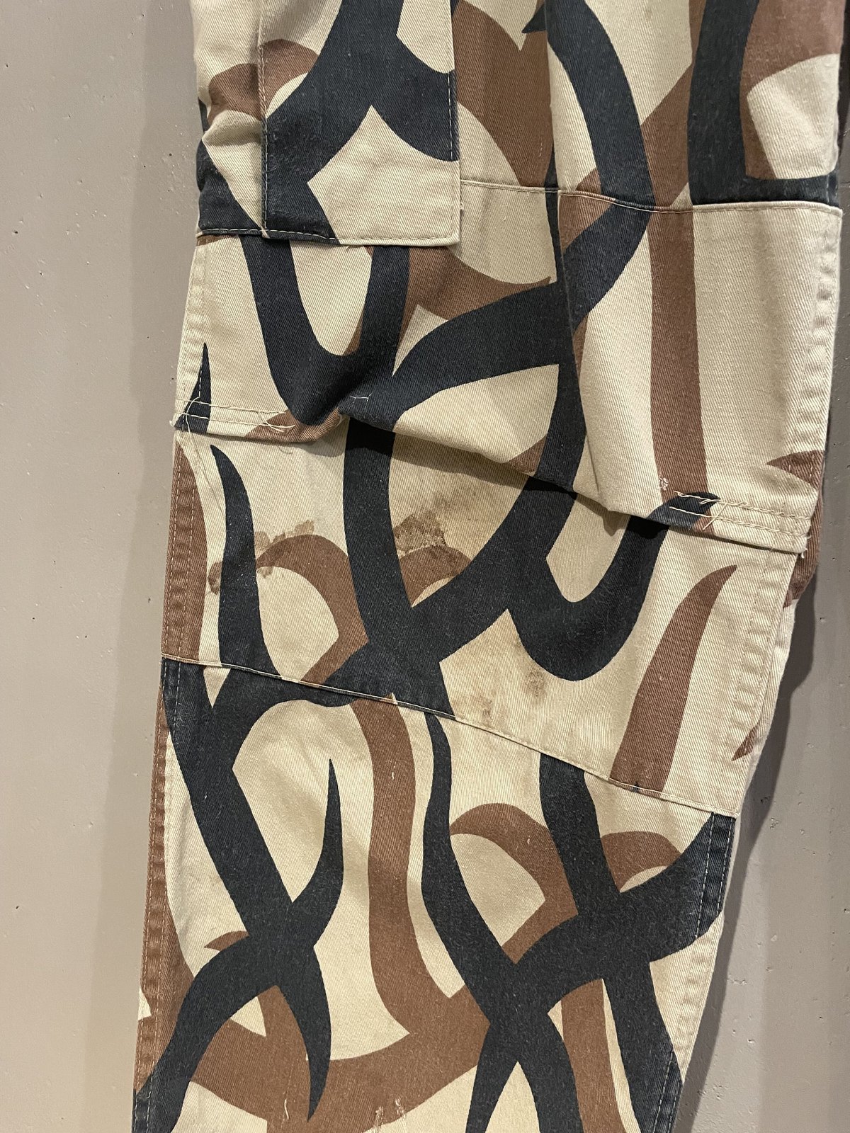 90s ASAT tribal camouflage cargo pants | sui & 90s ASAT tribal camouflage cargo pants | sui &