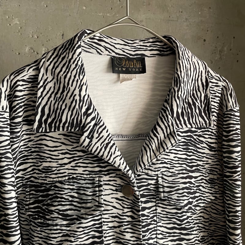 90's animal pattern tracker jacket | sui & shara