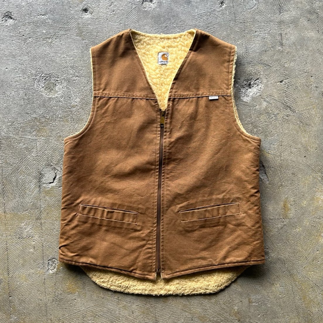 80s carhartt duck vest made in USA!! | sui & shara 80s carhartt duck vest made in USA!! | sui & shara