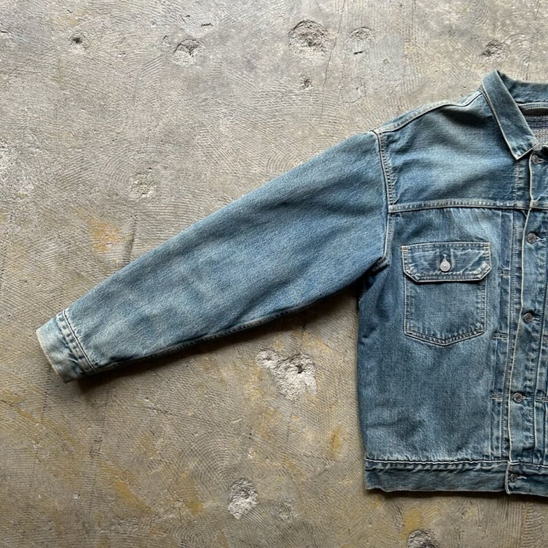 90's Levi's 517xx denim jacket | sui & shara 90's Levi's 517xx denim jacket | sui & shara