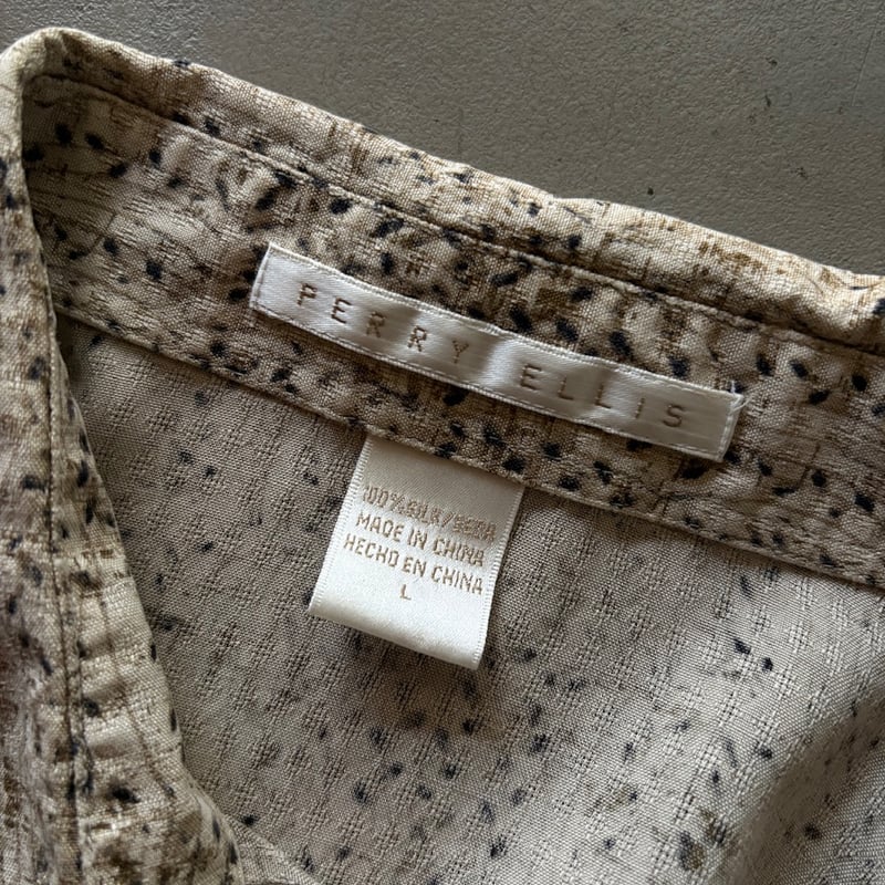 90s Perry ellis leaf pattern silk shirt | sui &