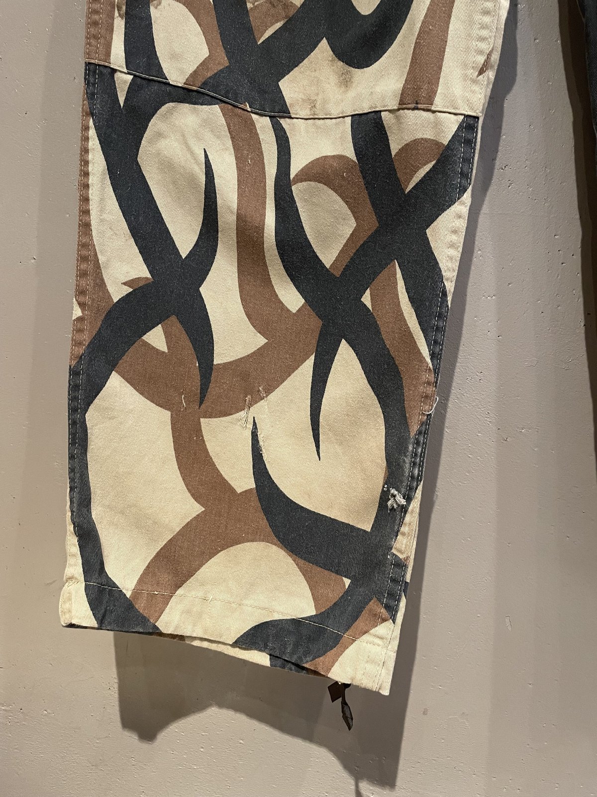 90s ASAT tribal camouflage cargo pants | sui &