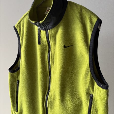 90s NIKE logo fleece vest