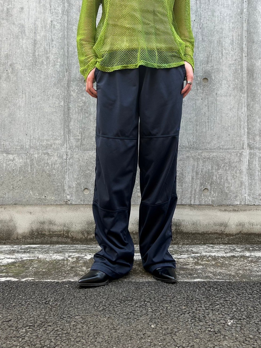 美品 is-nessｘNEAT ロロピアーナ トラックパンツ ネイビー Ｌ is-ness (イズネス) is-nessxNEAT LORO PIANA SPORT FABRICS