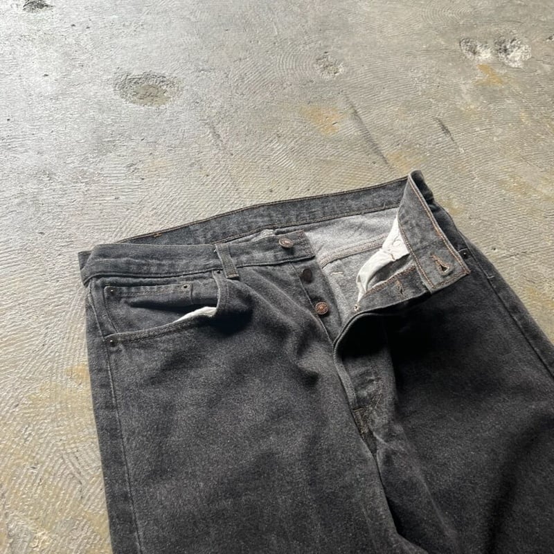 90s “Levi's501” yarn-dyed black denim made in u