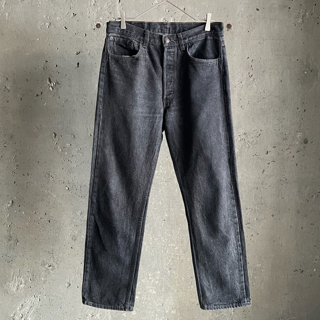 90s “Levi's501” yarn-dyed black denim made in u