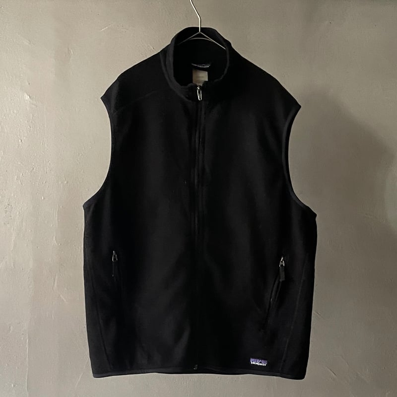 Patagonia synchilla vest ″Black″ | sui & shara