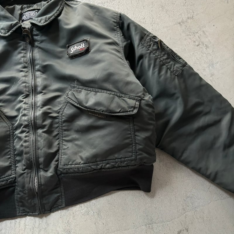90s Schott CWU-R flight jacket | sui & shara 90s Schott CWU-R flight jacket | sui & shara