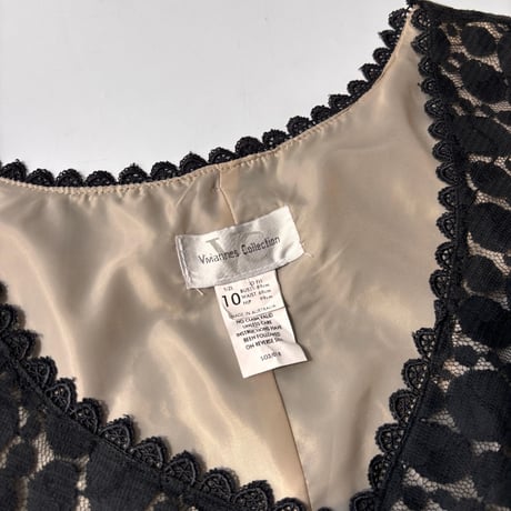 Design lace tank top