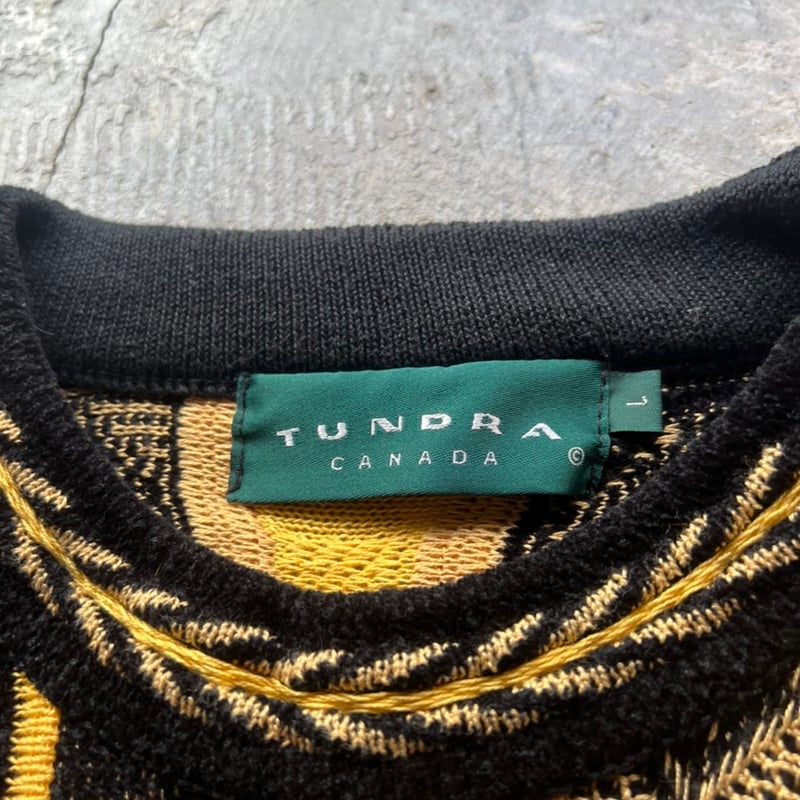 90s TUNDRA 3D knit sweater | sui & shara 90s TUNDRA 3D knit sweater | sui & shara