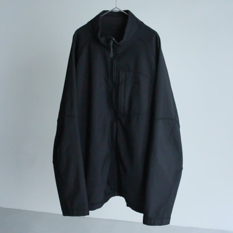 NIKE ACG softshell jacket | sui & shara