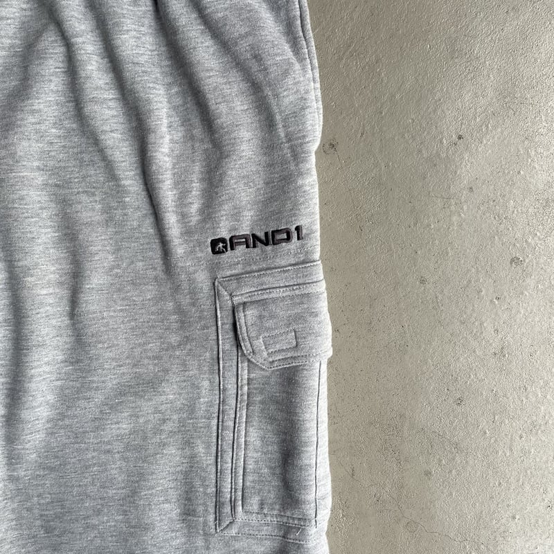 AND1 sweat cargo pants | sui & shara
