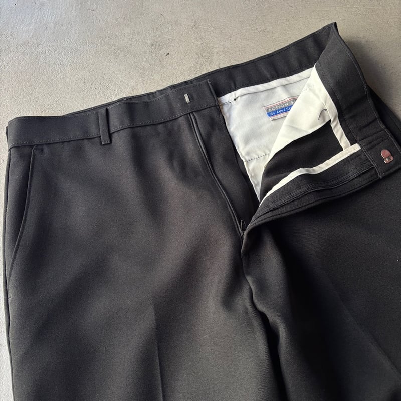 90s Levi's action slacks “Black” | sui & shara
