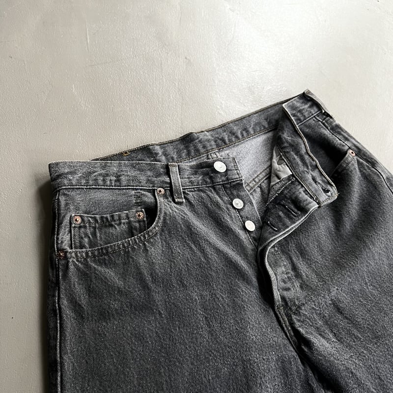 80s Levi's 501 black made in France | sui & shara