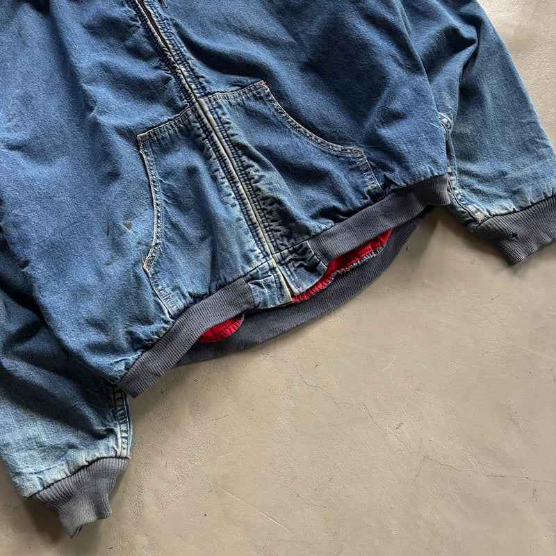 70s Carhartt denim active jacket | sui & shara 70s Carhartt denim active jacket | sui & shara