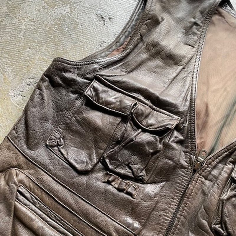 Trapper design leather vest | sui & shara