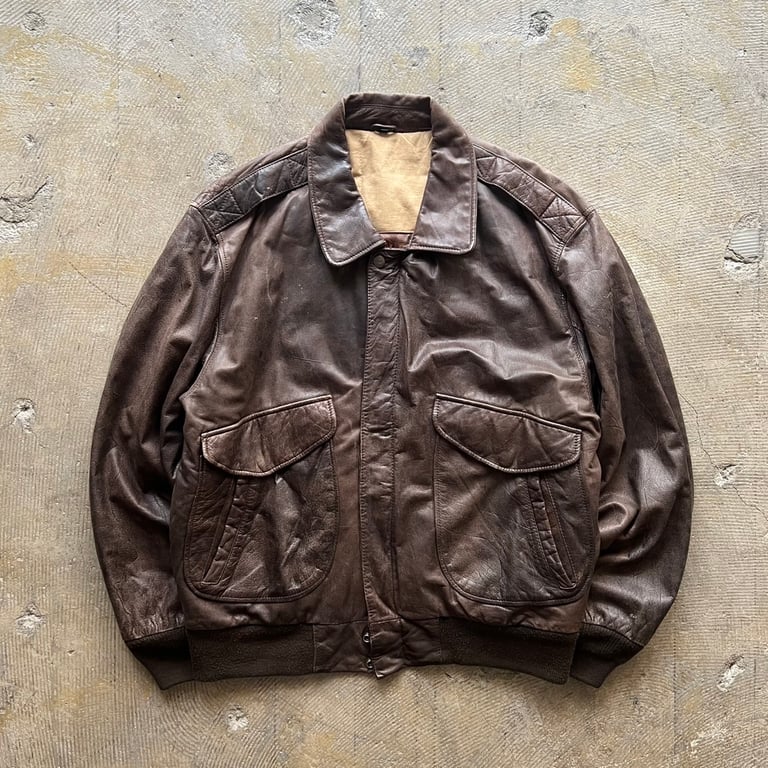 90年代 ミリタリージャケット（90s Mirage Classics A-2 type leather jacket）