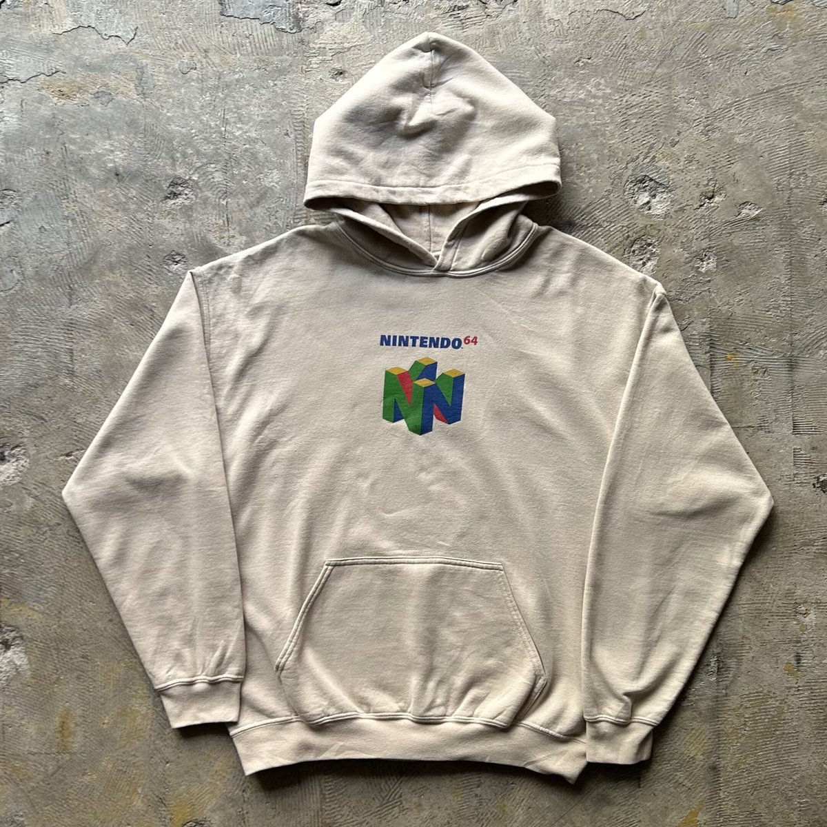 NINTENDO 64 print sweat hoodie | sui & shara