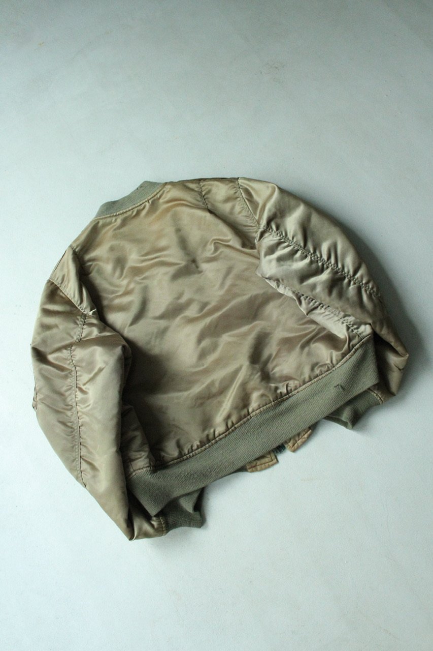 90s MA-1 type flight jacket | sui & shara