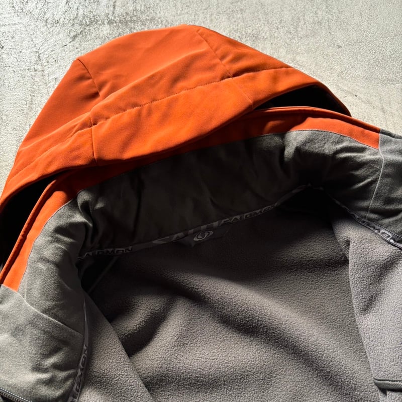 00s Salomon softshell jacket | sui & shara 00s Salomon softshell jacket | sui & shara