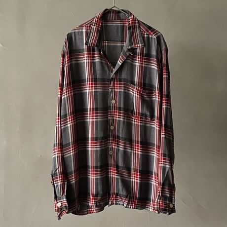 50's～60's レーヨンシャツ rayon shirts 切り返し 50's～60's レーヨンシャツ rayon shirts 切り返し - メルカリ