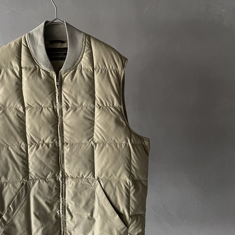 80s Eddie Bauer quilting down vest | sui & shara 80s Eddie Bauer quilting down vest | sui & shara