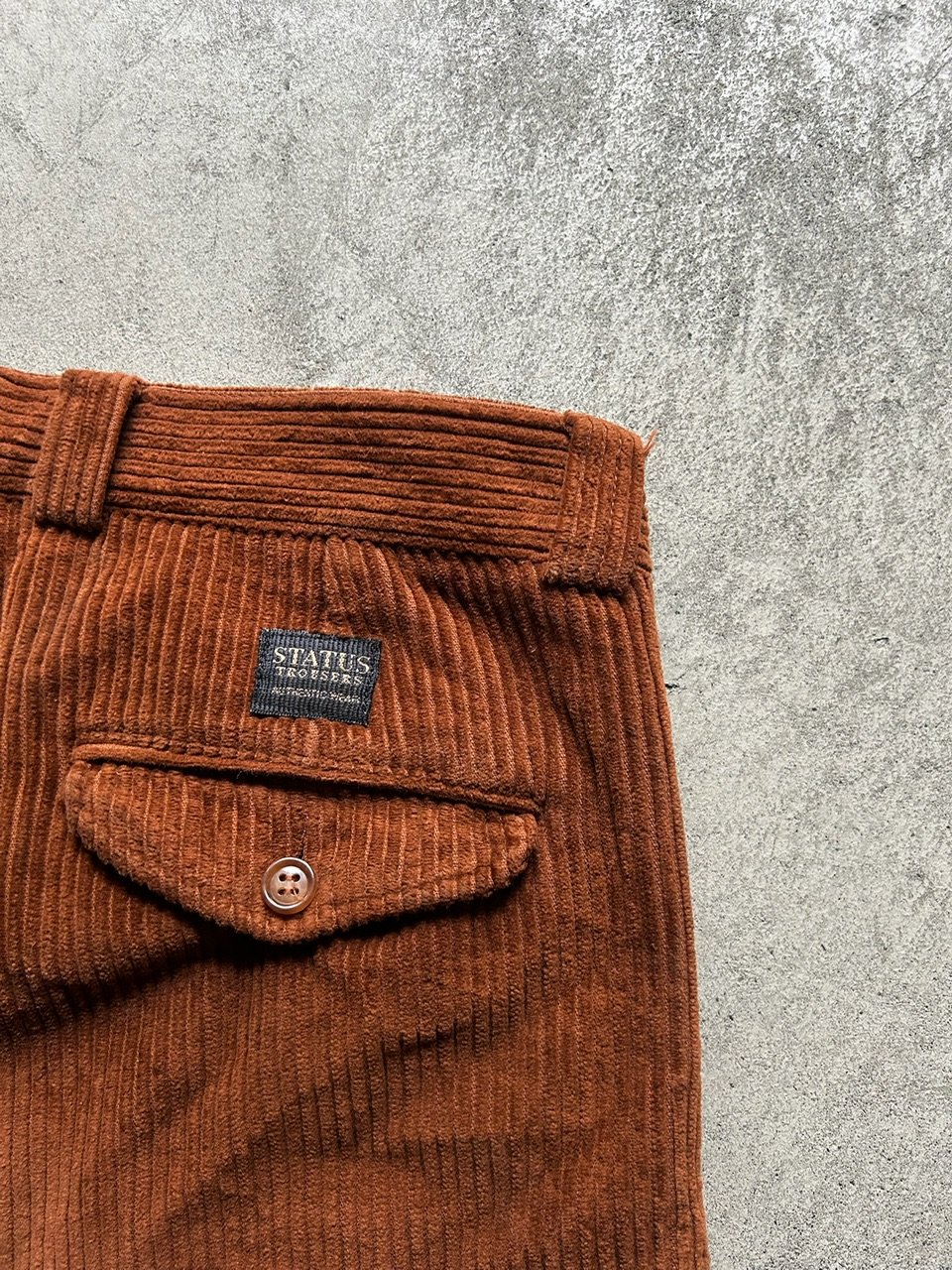 90s 2tuck Corduroy pants | sui & shara