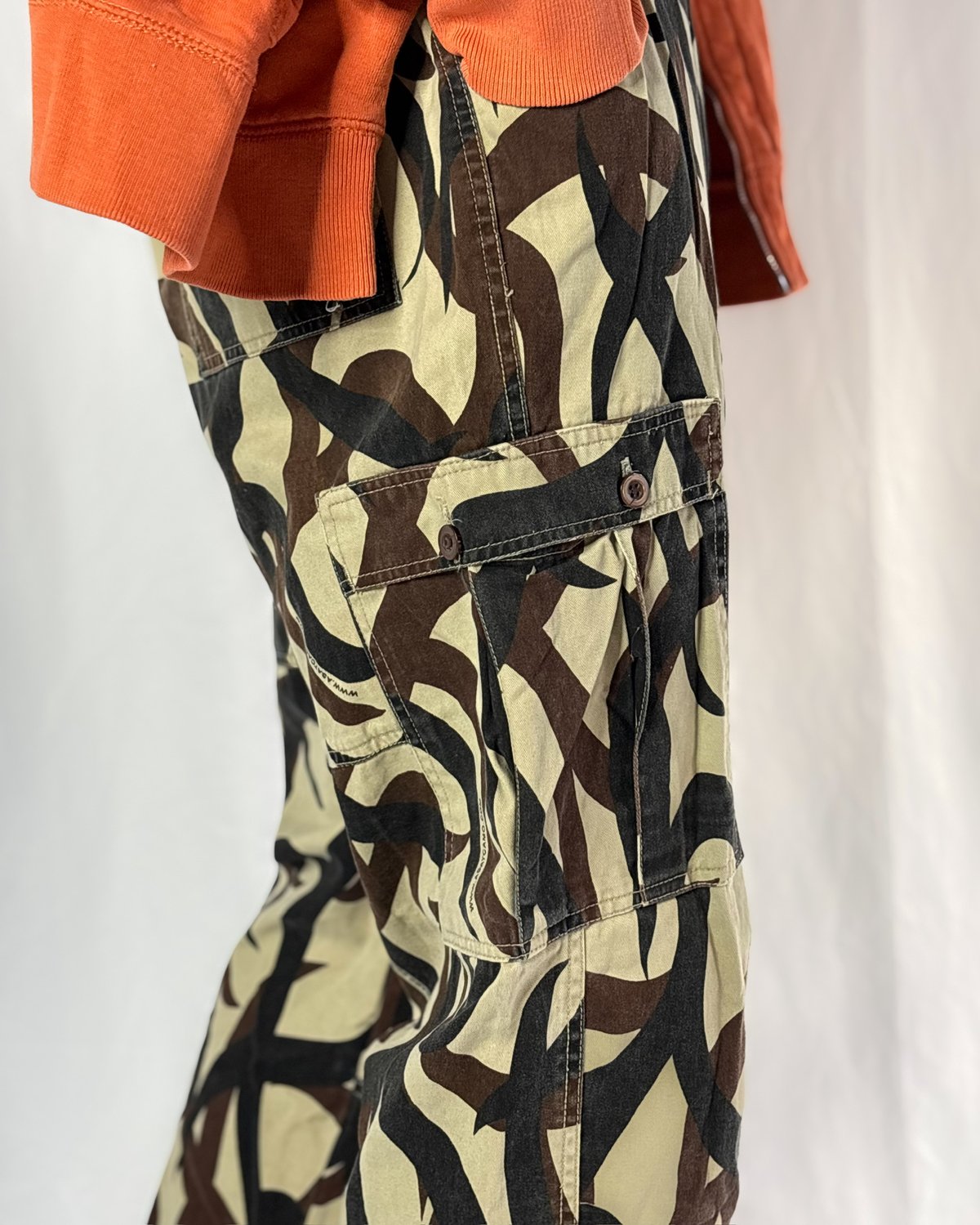 90's ASAT tribal camouflage cargo pants | sui &