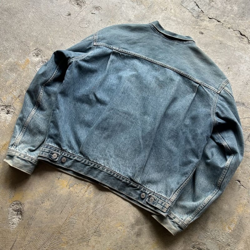 90's Levi's 517xx denim jacket | sui & shara 90's Levi's 517xx denim jacket | sui & shara