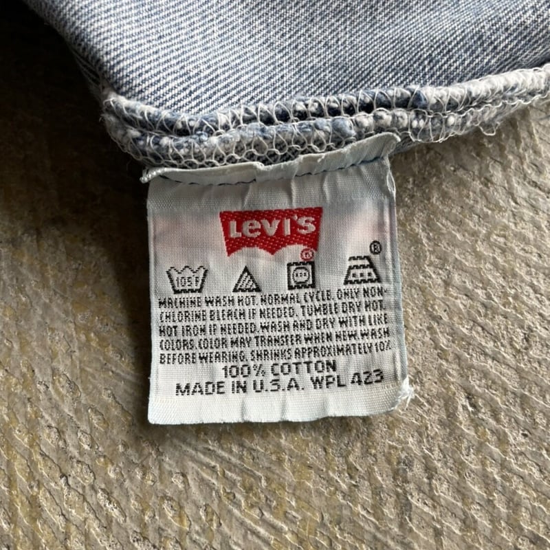 90s Levi's 501XX Made in USA | sui & shara 90s Levi's 501XX Made in USA | sui & shara
