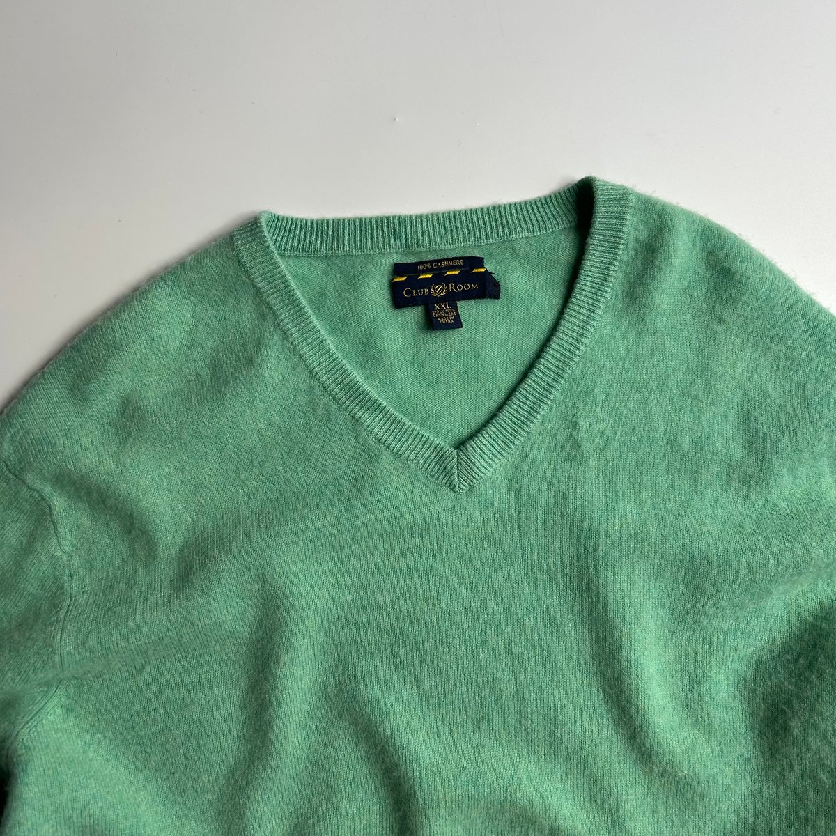 CLUBROOM v-neck cashmere knit 