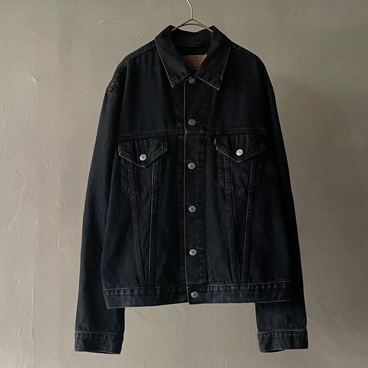 00s Euro Levi's black denim jacket ″70500 04″