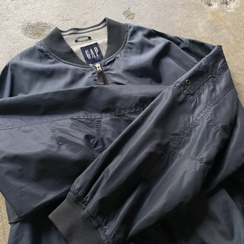 90s GAP MA-1 type jacket | sui & shara 90s GAP MA-1 type jacket | sui & shara