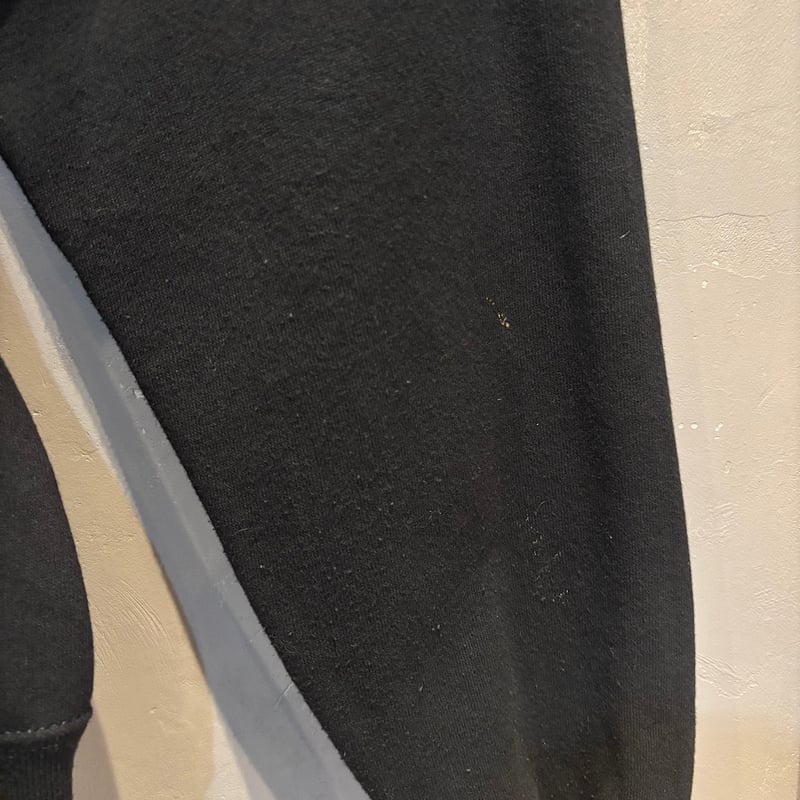 90s Jerzees sweat cardigan “Black” | sui & shara