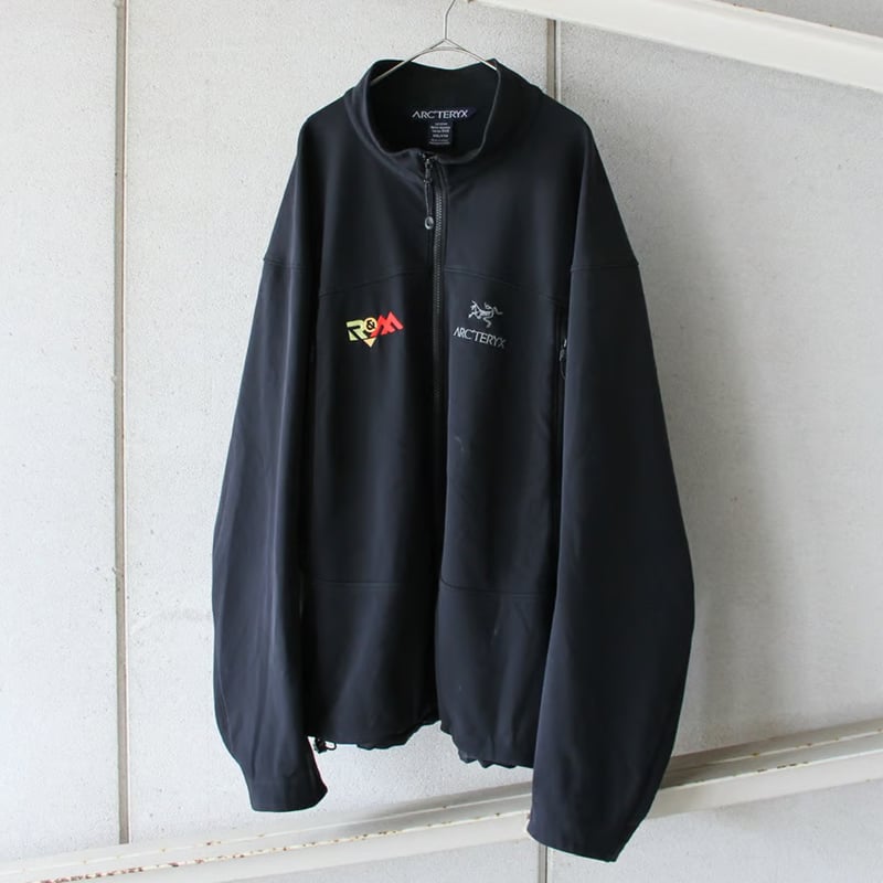 00s ARC'TERYX soft shell jacket | sui & shara