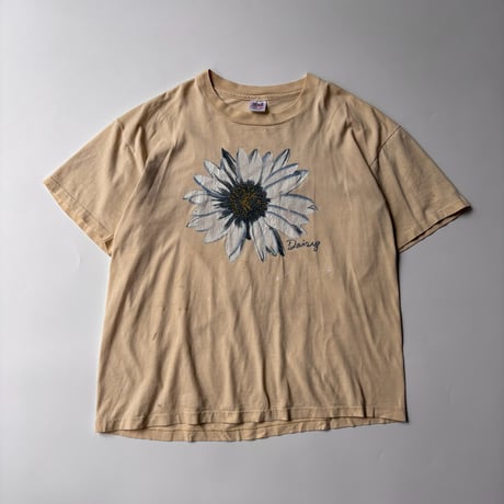 90s flower art print tee "Daisy"
