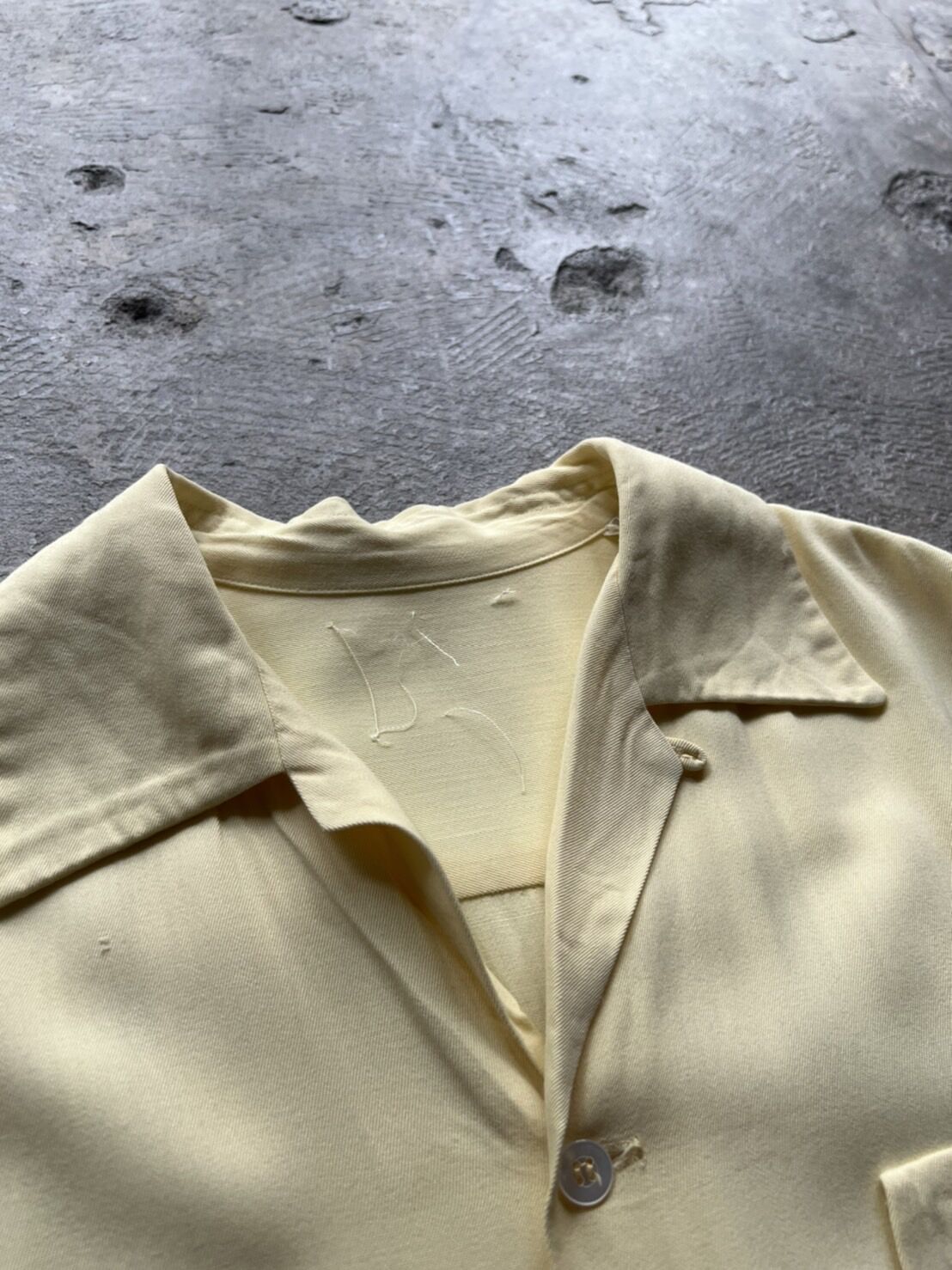 40s Unknown open collar rayon shirt | sui & shara